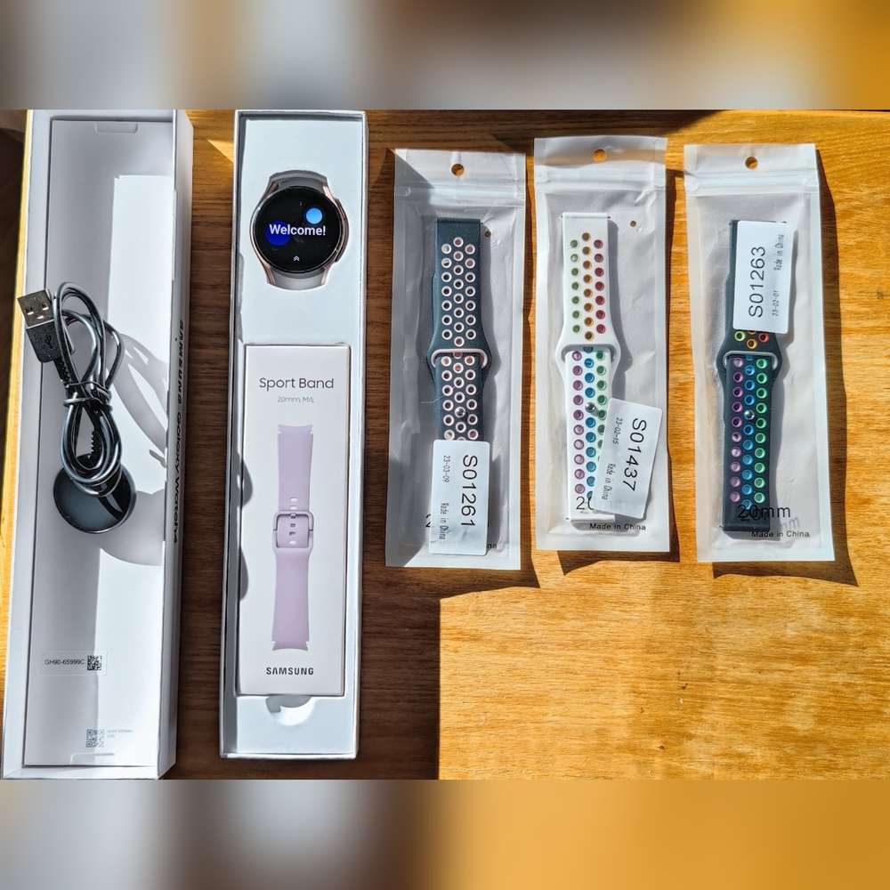 Samsung Galaxy watch 4  40mm  Rose Gold